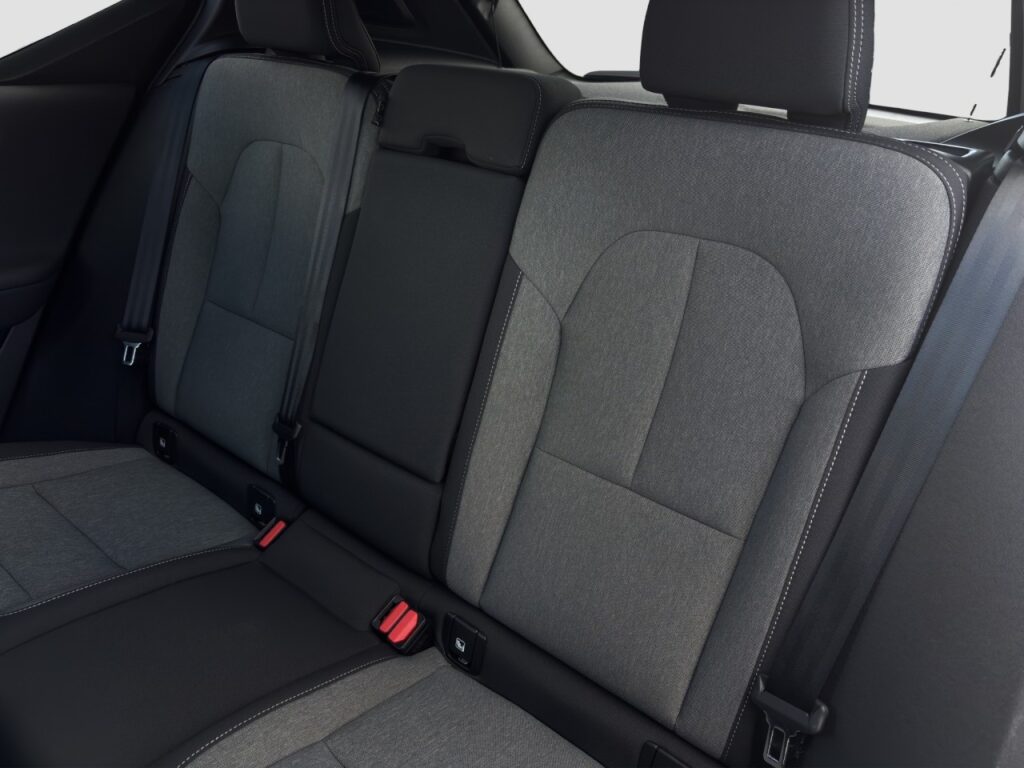 Volvo XC40 B3 Plus Black Edition/Navi/Pano/360K/20Zoll – Bild 14