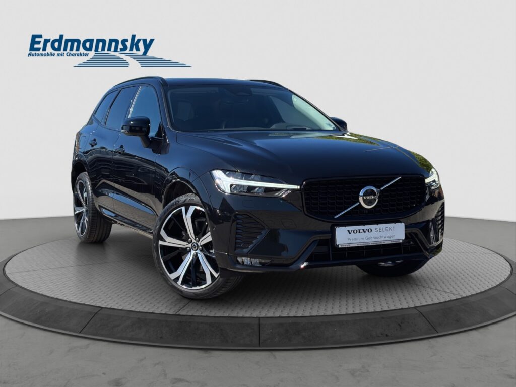 Volvo XC60 B4 Ultimate Dark/Pano/AHK/StHz/Four-C/21Zo – Bild 3