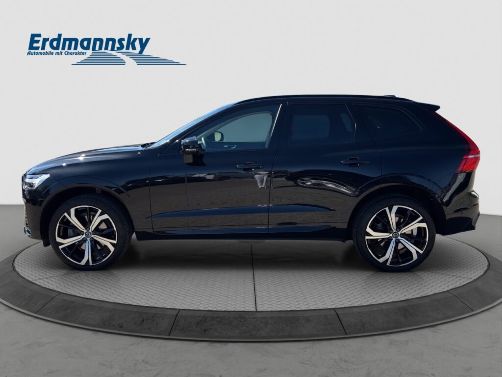 Volvo XC60 B4 Ultimate Dark/Pano/AHK/StHz/Four-C/21Zo – Bild 5