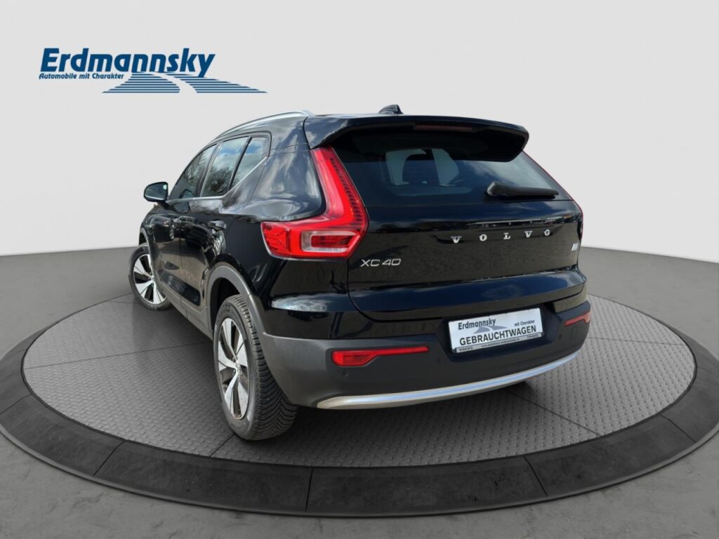 Volvo XC40 T4 Essential Plug-In Hybrid/Navi/Kam/hzb.LK – Bild 2