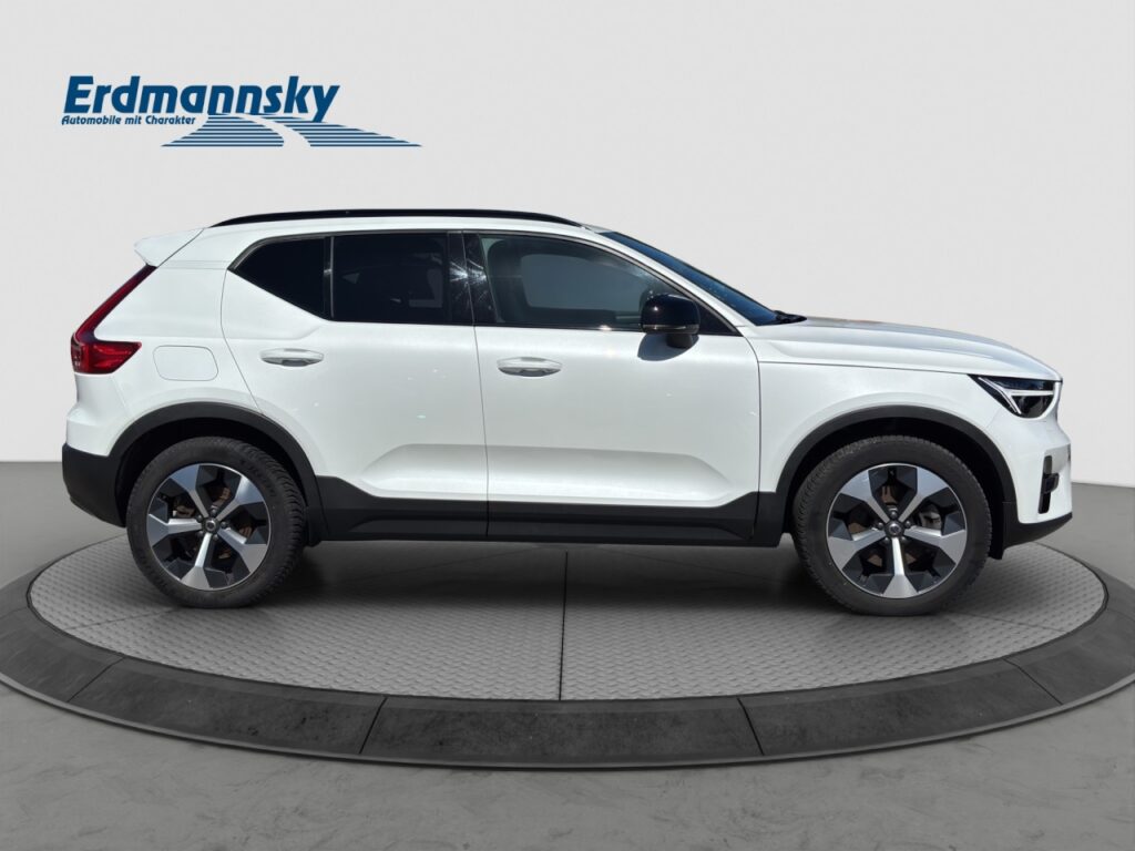 Volvo XC40 B4 Plus Dark/Navi/LED/AHK/BLIS/19Zoll/GJR – Bild 6