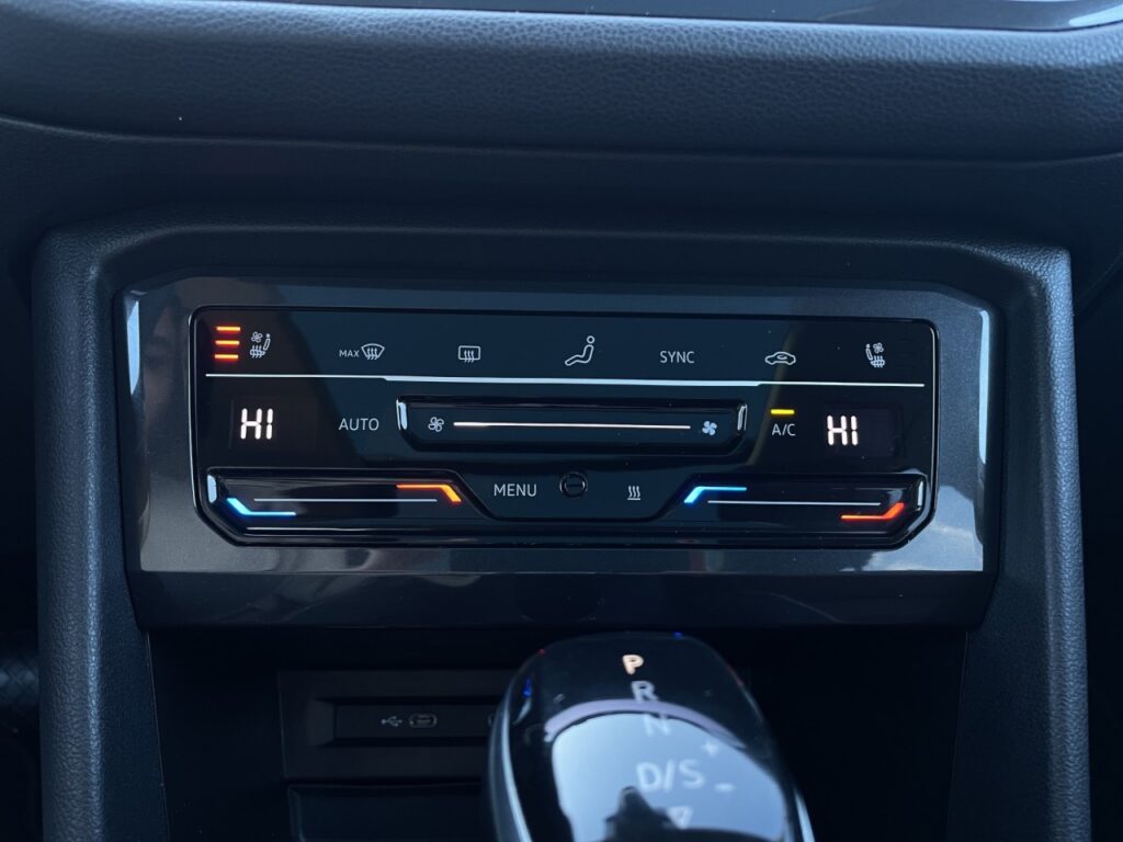 Volkswagen Tiguan All.Elegance 4Motion/AHK/Pano/Kam/Standhz – Bild 24