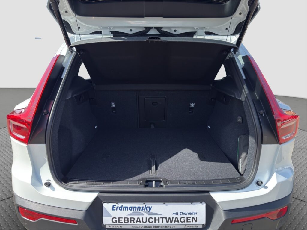 Volvo XC40 Plus B3 Dark/Navi/LED/Standhz/360Kam/el.HKL – Bild 15