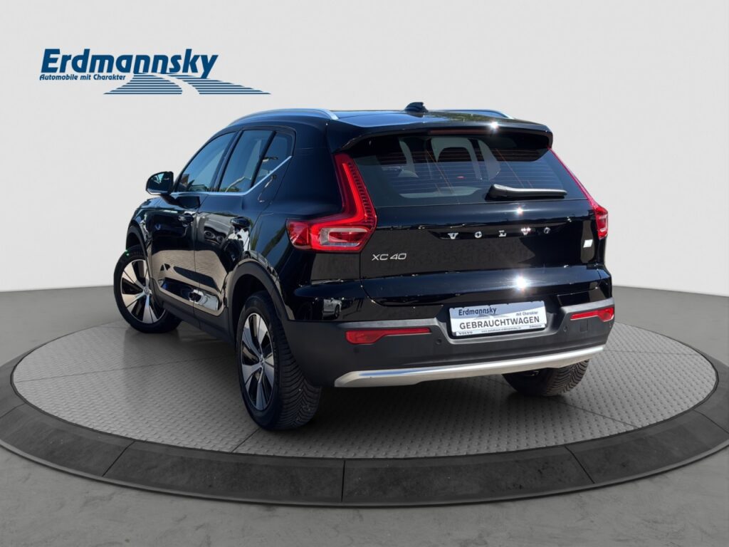 Volvo XC40 T4 Essential Plug-In Hybrid/Navi/Kam/StHz – Bild 2
