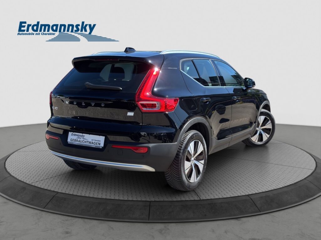 Volvo XC40 T4 Essential Plug-In Hybrid/Navi/Kam/StHz – Bild 4