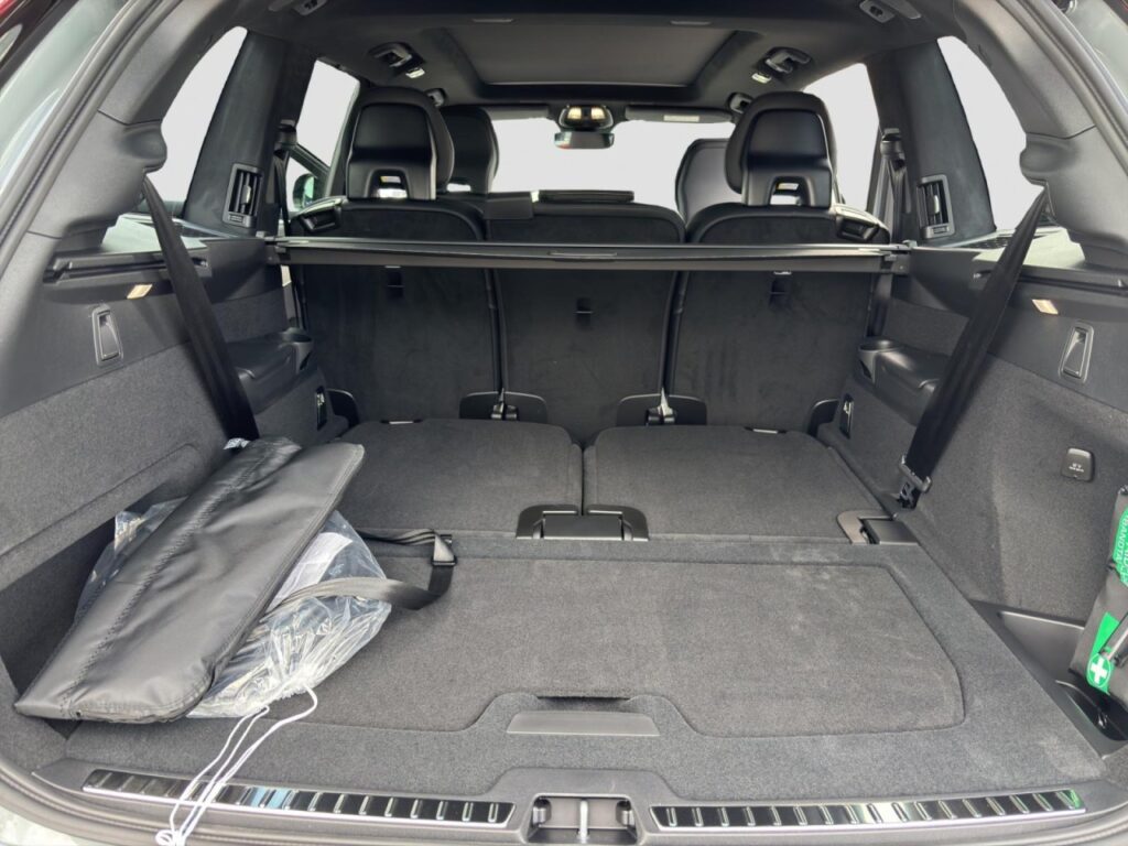 Volvo XC90 T8 Ultra Dark Plug-In Hybrid / Massage – Bild 17