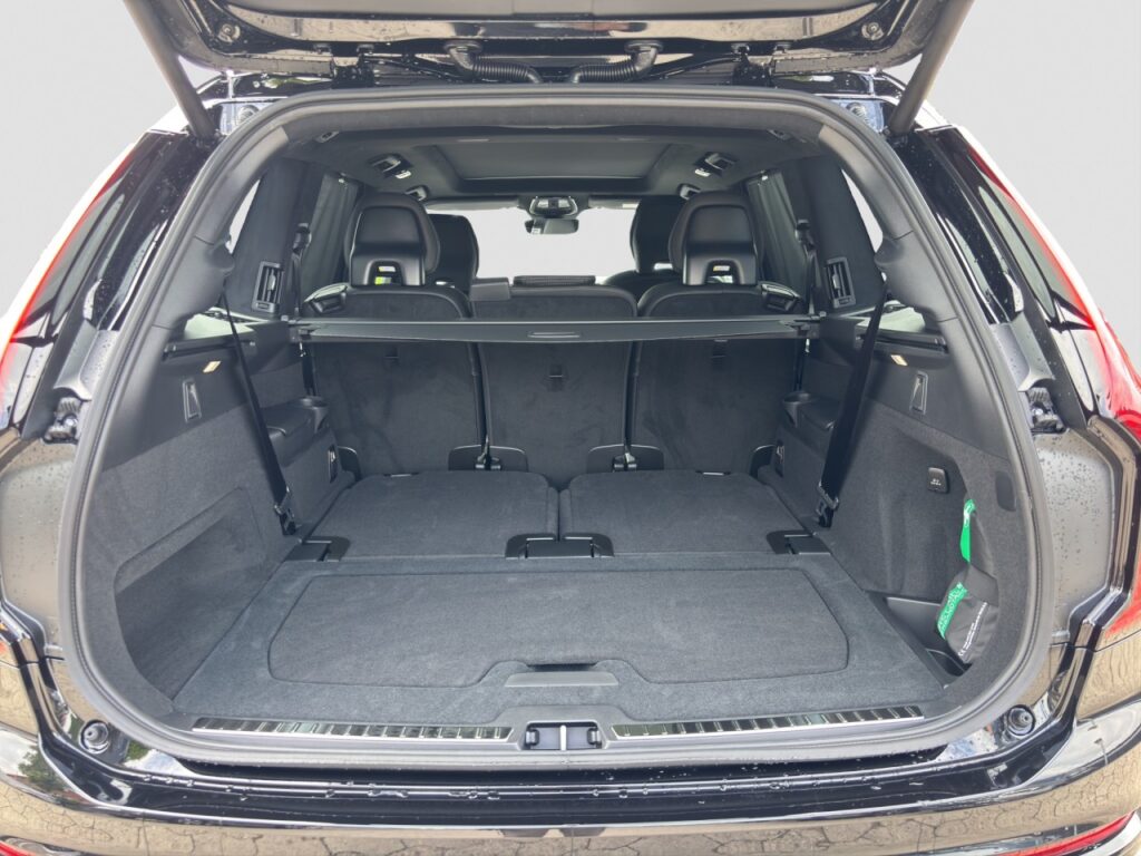 Volvo XC90 T8 Ultra Dark Plug-In / Bowers & Wilkins – Bild 16