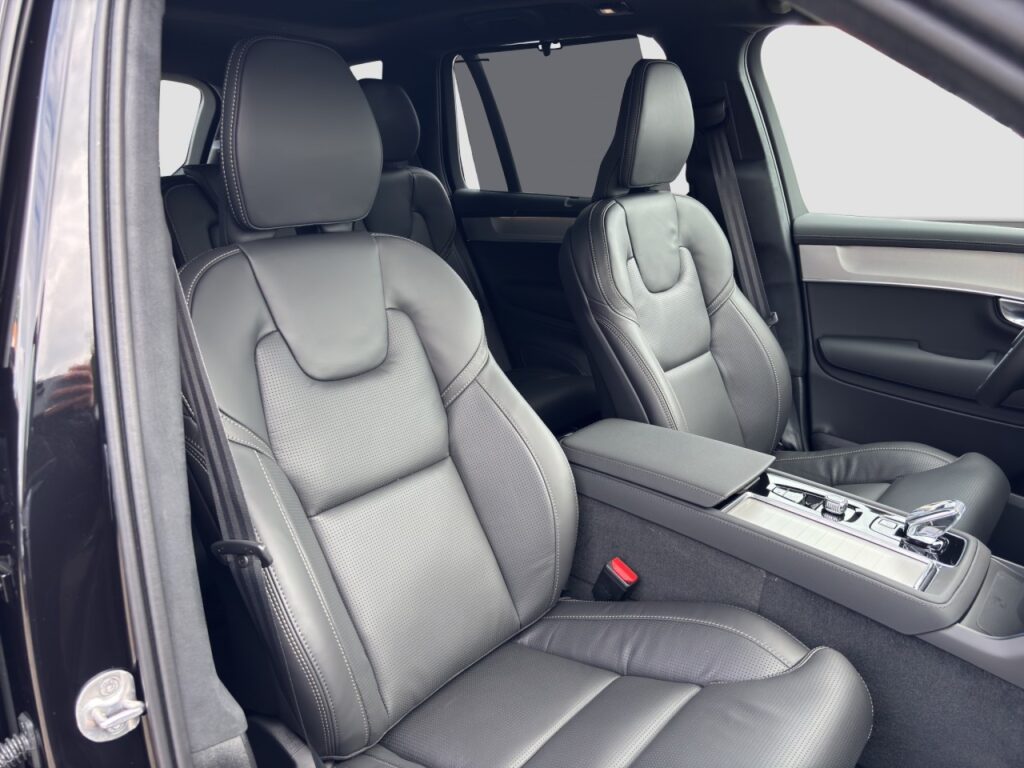 Volvo XC90 T8 Ultra Dark Plug-In / Bowers & Wilkins – Bild 17