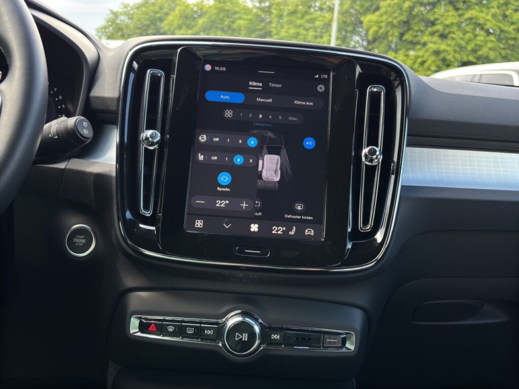 Volvo XC40 B3 Plus Dark/Navi/LED/Standhz/360Kam/BLIS – Bild 21