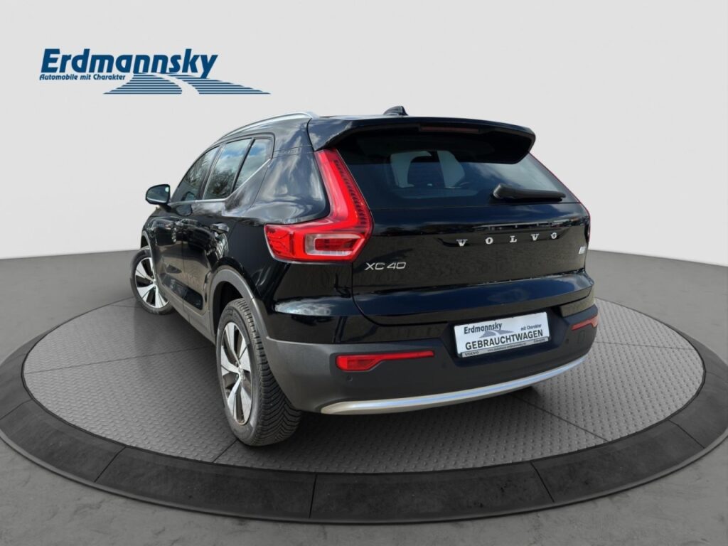 Volvo XC40 T4 Essential Plug-In Hybrid/Navi/Kam/19Zoll – Bild 2