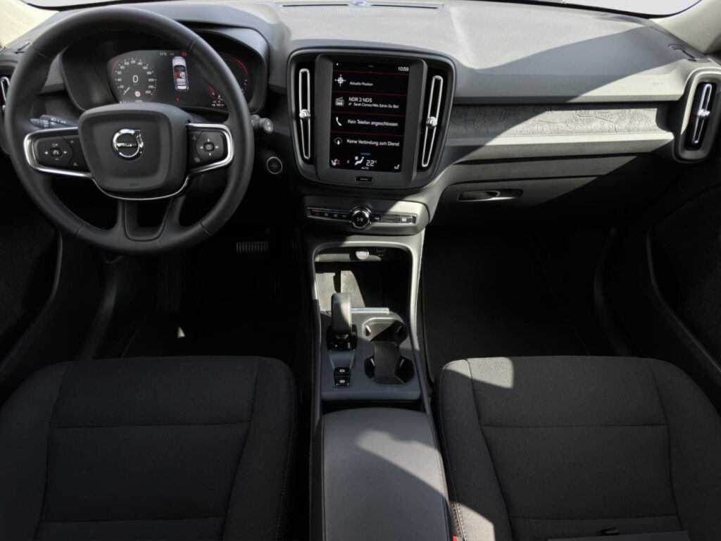 Volvo XC40 T4 Essential Plug-In Hybrid/Navi/Kam/19Zoll – Bild 9