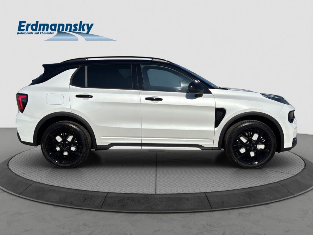 Lynk & Co 01 More Plug-In-Hybrid / PANO / 360 Grad – Bild 6