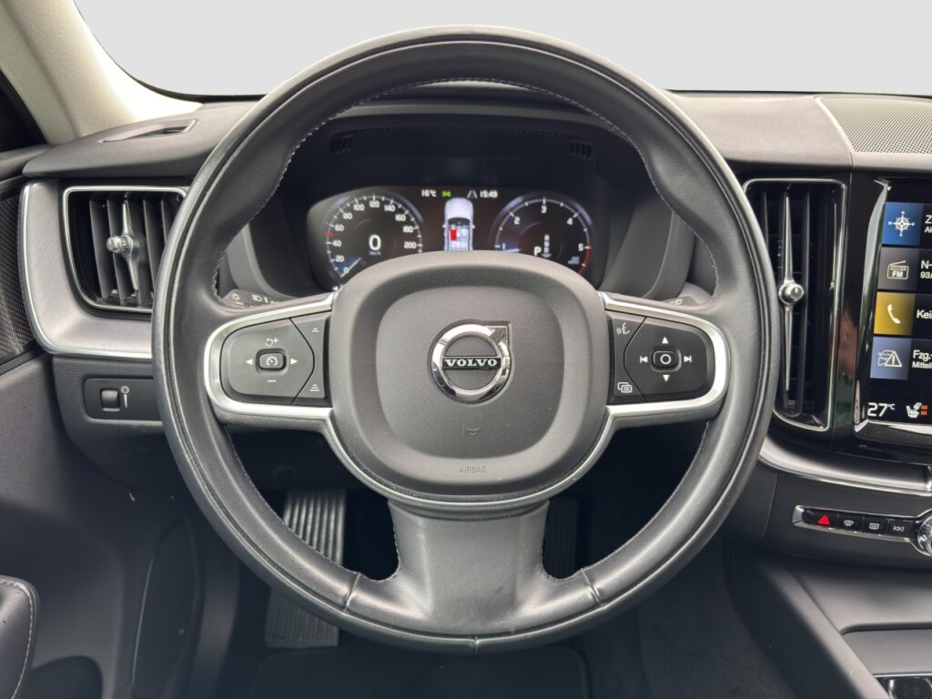 Volvo XC60 B4 Momentum Pro/AHK/Standhz/Kam/BLIS/H&K – Bild 7