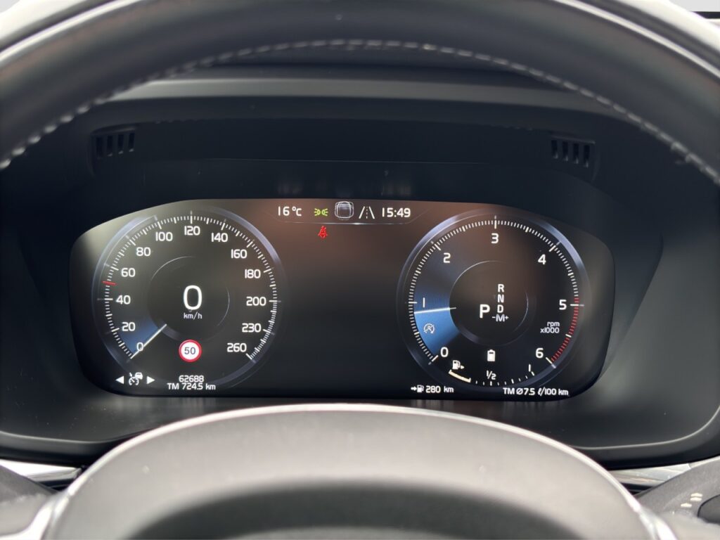 Volvo XC60 B4 Momentum Pro/AHK/Standhz/Kam/BLIS/H&K – Bild 8