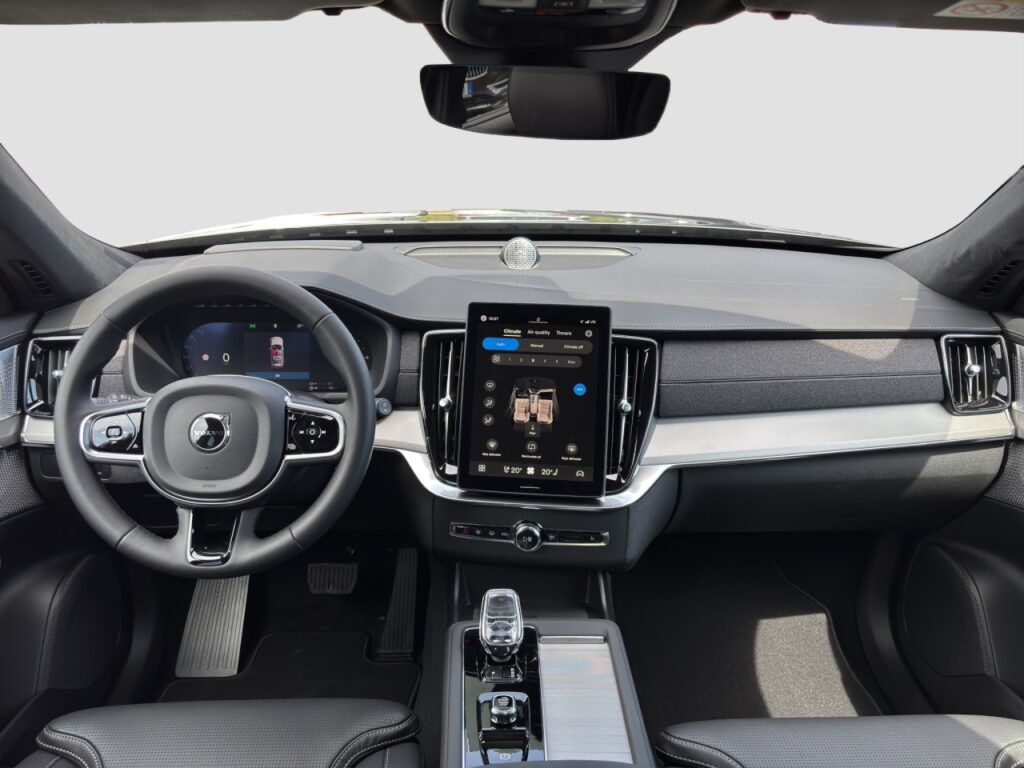 Volvo XC90 T8 AWD Ultra Dark Plug-In/Bowers & Wilkins – Bild 11