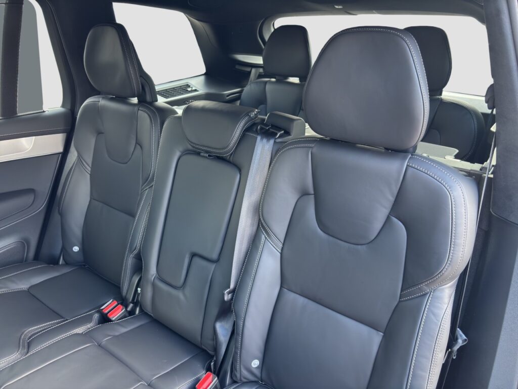 Volvo XC90 T8 AWD Ultra Dark Plug-In/Luftfahrwerk – Bild 14