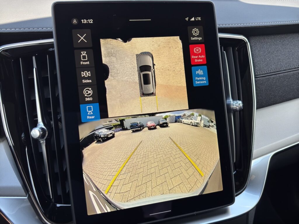 Volvo XC90 T8 AWD Ultra Dark Plug-In/Luftfahrwerk – Bild 22