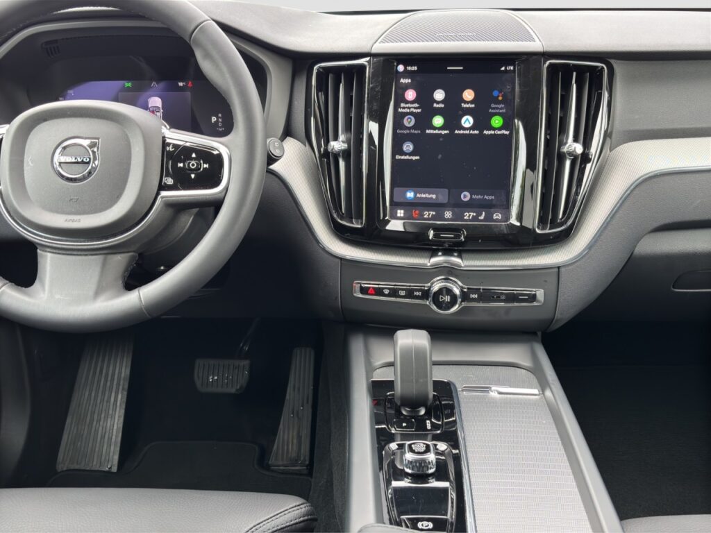 Volvo XC60 B4 Plus Dark AWD/Navi/LED/H&K/BLIS/hzb.FS – Bild 11