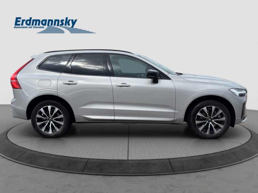 Volvo XC60 B4 Plus Dark AWD/Navi/LED/H&K/BLIS/hzb.FS – Bild 6