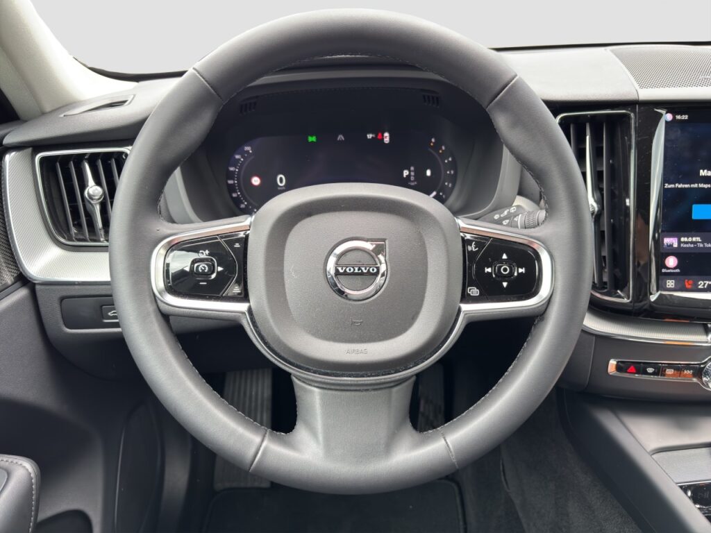 Volvo XC60 B4 Plus Dark AWD/Navi/LED/H&K/BLIS/hzb.FS – Bild 7