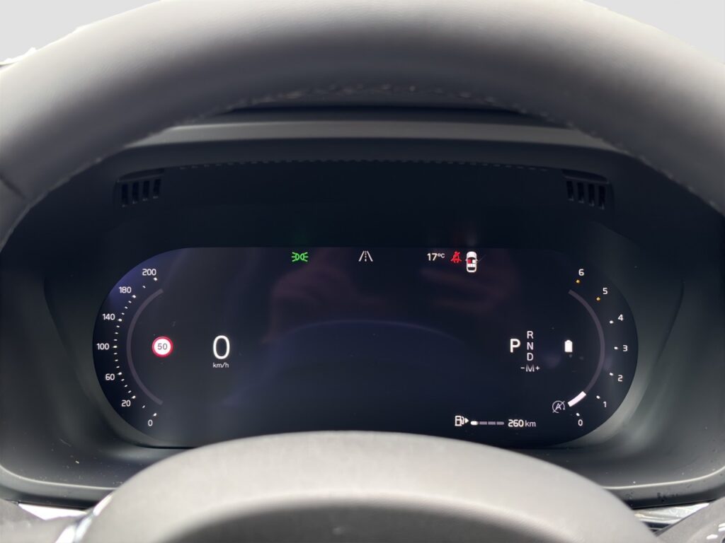 Volvo XC60 B4 Plus Dark AWD/Navi/LED/H&K/BLIS/hzb.FS – Bild 8