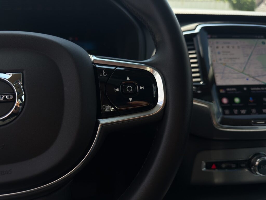 Volvo XC90 T8 Ultimate Dark Plug-In Hybrid AWD/360Kam – Bild 23
