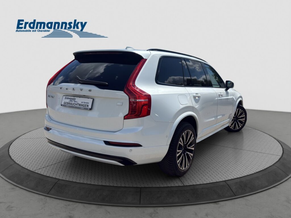 Volvo XC90 T8 Ultimate Dark Plug-In Hybrid AWD/360Kam – Bild 4