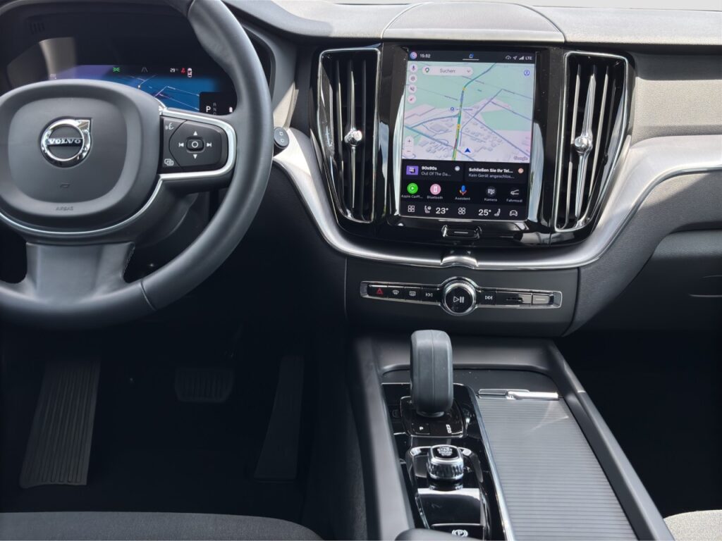 Volvo XC60 B4 Momentum Pro/Navi/LED/AHK/Lichtpaket/LHZ – Bild 11
