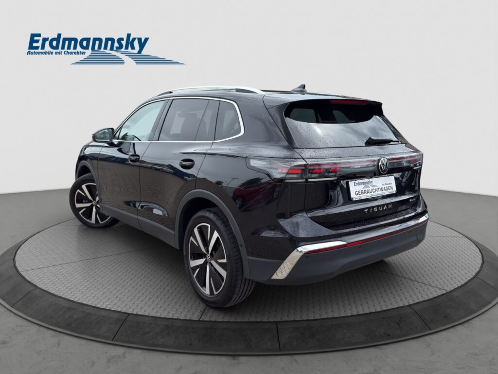 Volkswagen Tiguan TDI 4Motion Elegance/Leder/AHK/Matrix-LED – Bild 2