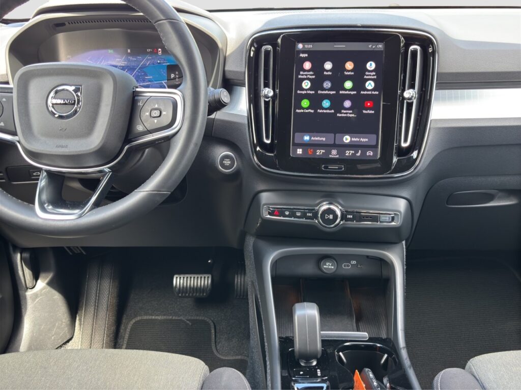 Volvo XC40 B3 Plus Dark/Navi/360Kam/hzb.FS/19Zoll+GJR – Bild 11