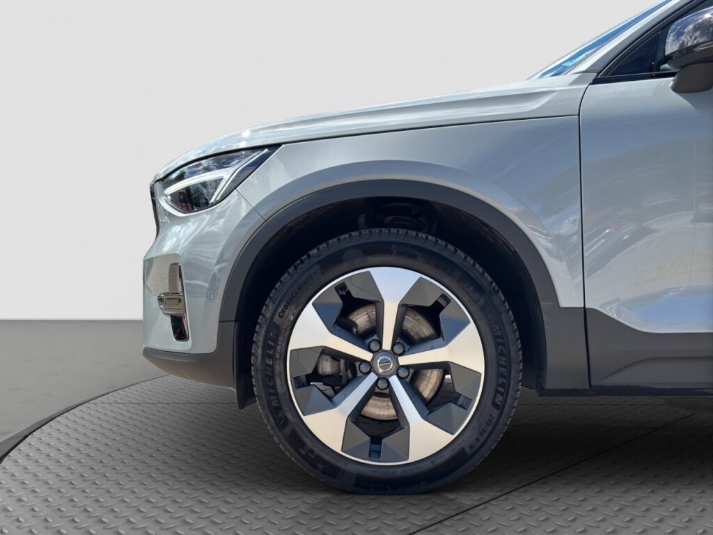 Volvo XC40 B3 Plus Dark/Navi/360Kam/hzb.FS/19Zoll+GJR – Bild 18
