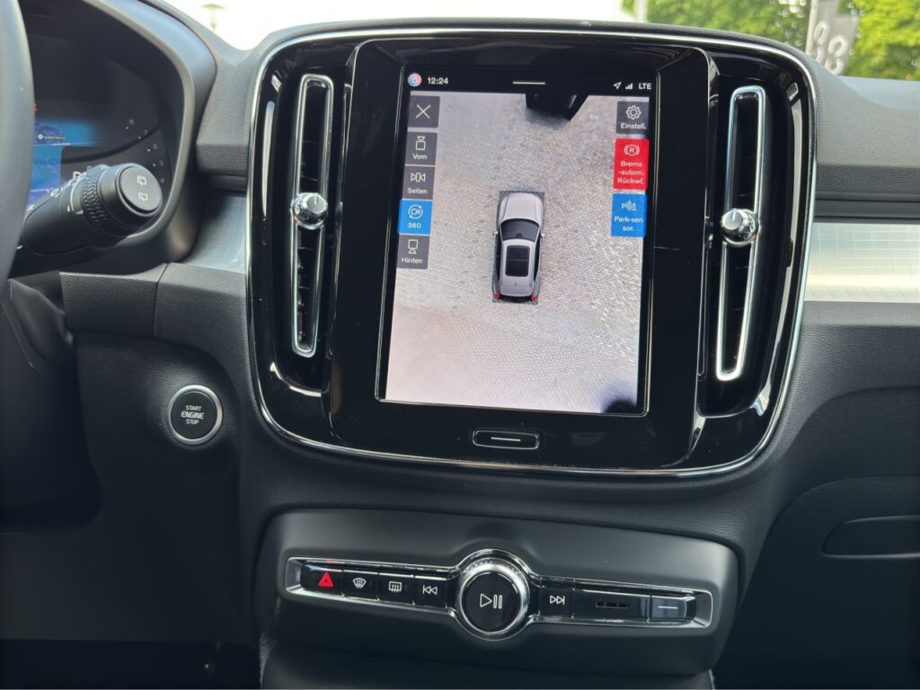 Volvo XC40 B3 Plus Dark/Navi/360Kam/hzb.FS/19Zoll+GJR – Bild 21