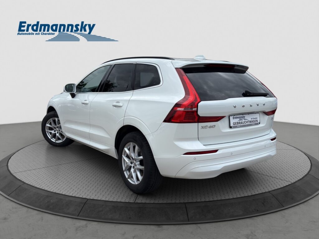 Volvo XC60 B4 Momentum Pro/Navi/LED/AHK/Kam/LHZ/hzb.FS – Bild 2