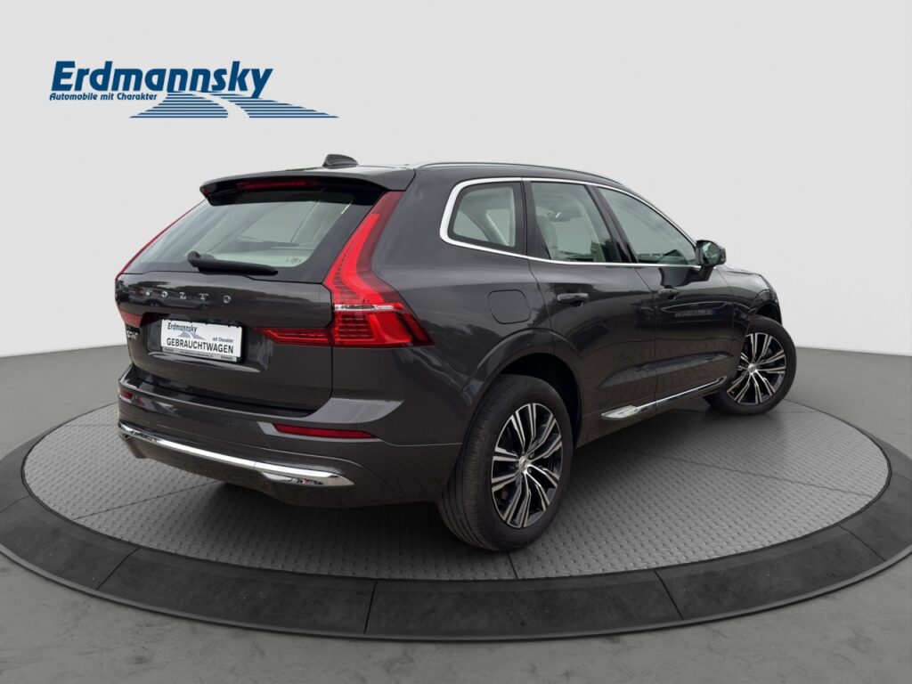 Volvo XC60 B5 Inscription AWD/AHK/Standhz/Kam/Four-C – Bild 4