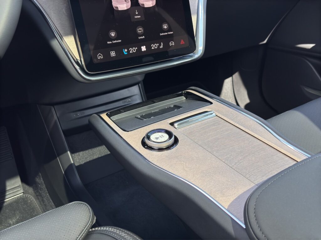 Volvo EX90 Plus Twin Engine AWD Executive Edition – Bild 10