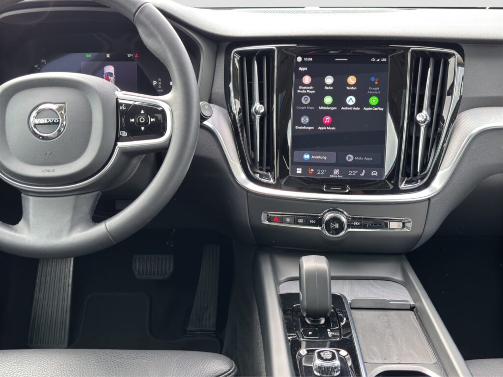 Volvo V60 B4 Plus Dark/Pano/AHK/Business-Paket/19Zoll – Bild 11