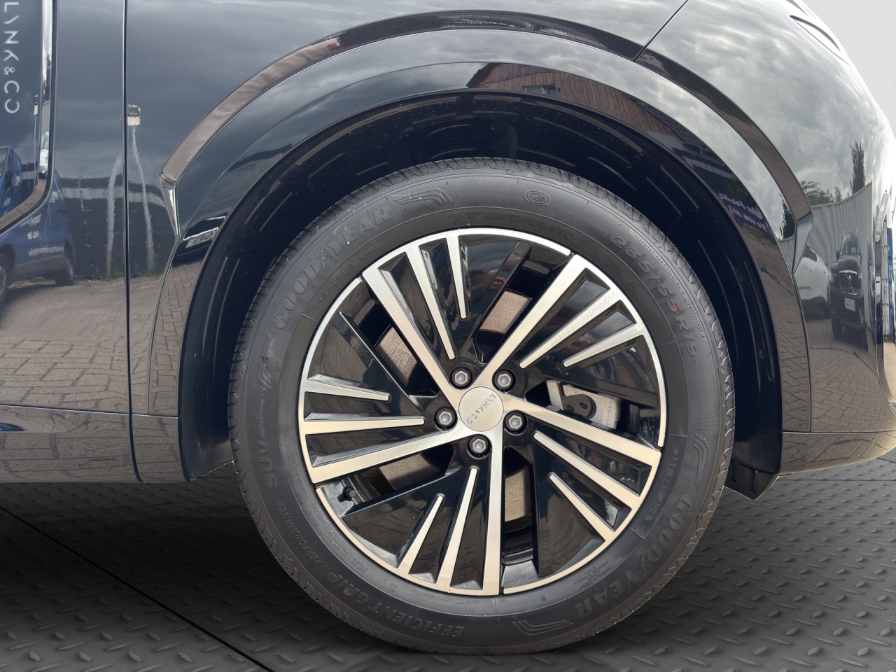 Lynk & Co 08 Core PHEV LED/PANO/el. Sitze/360 Grad Kamera – Bild 19
