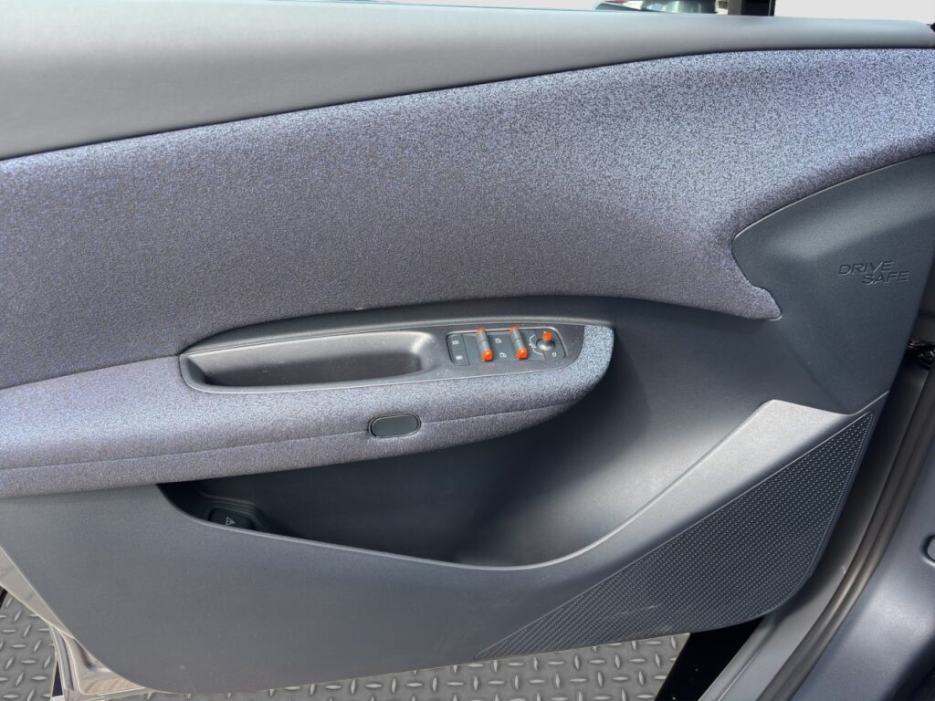 Lynk & Co 02 Core/LED/NAVI/PANO/Sitzhzg – Bild 12