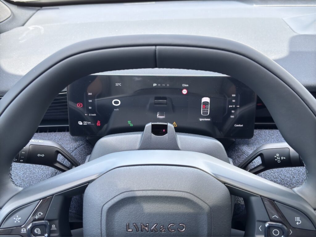 Lynk & Co 02 Core/LED/NAVI/PANO/Sitzhzg – Bild 8