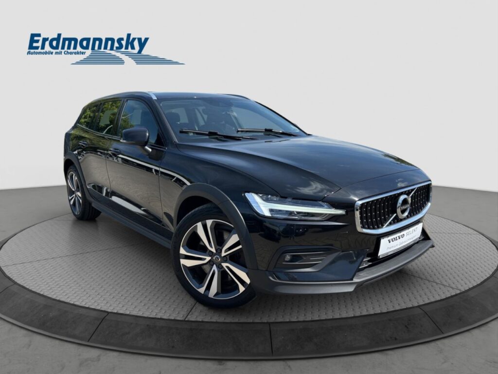 Volvo V60 B4 Cross Country Pro AWD/Kam/StHz/HuD/19Zoll – Bild 3