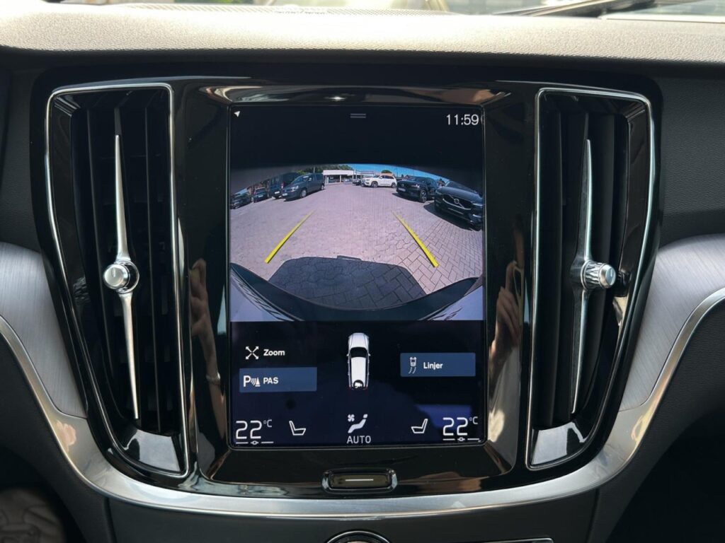 Volvo V60 B4 CC Pro AWD/Navi/LED/Kam/StHz/HuD/19Zoll – Bild 16