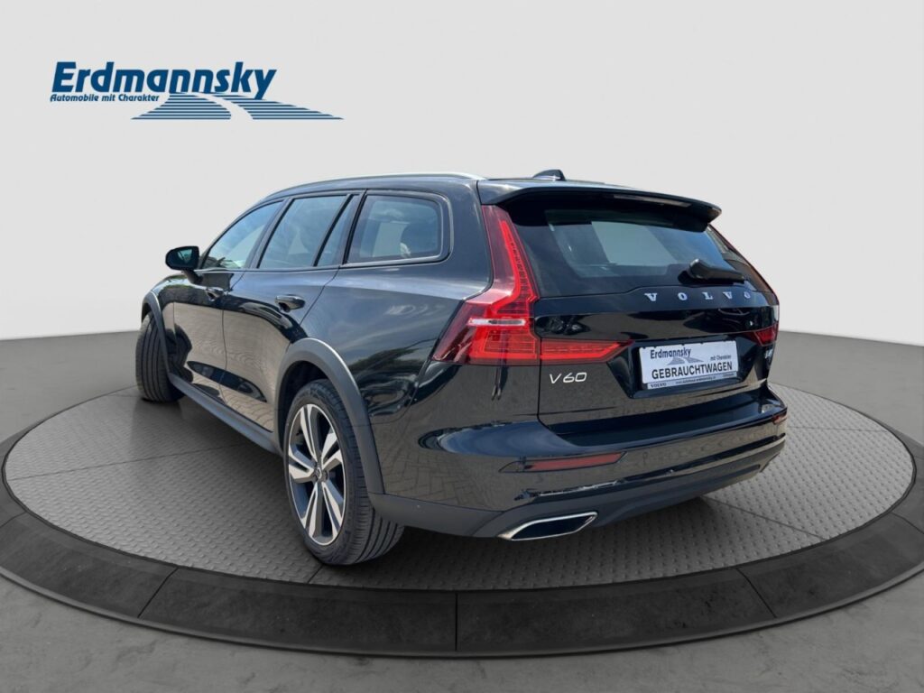 Volvo V60 B4 CC Pro AWD/Navi/LED/Kam/StHz/HuD/19Zoll – Bild 2