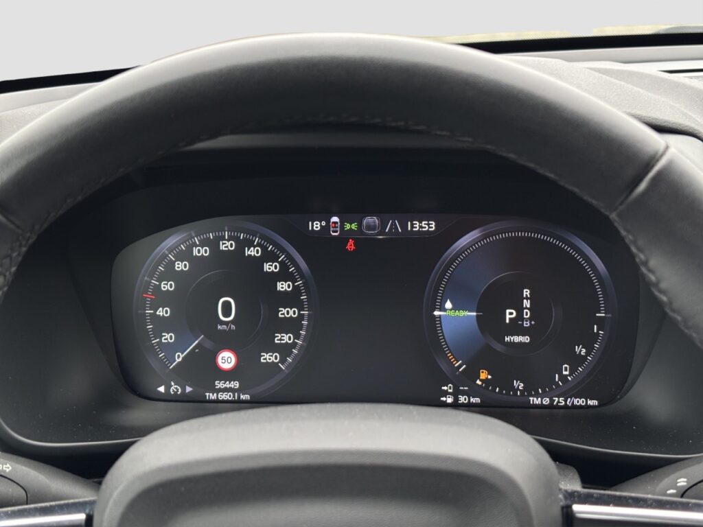 Volvo XC40 T4 Essential Plug-In Hybrid/Navi/hzb.LK/GJR – Bild 8