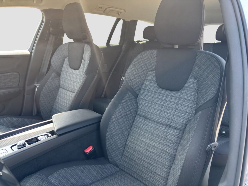 Volvo V60 B4 Core/Navi/LED/Kamera/hzb.LK/BLIS/el.HKL – Bild 13