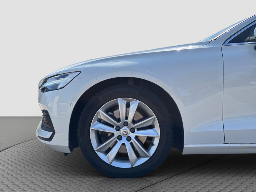 Volvo V60 B4 Core/Navi/LED/Kamera/hzb.LK/BLIS/el.HKL – Bild 18