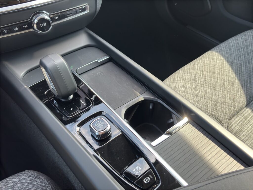 Volvo V60 B4 Core/Navi/LED/Kamera/hzb.LK/BLIS/el.HKL – Bild 19