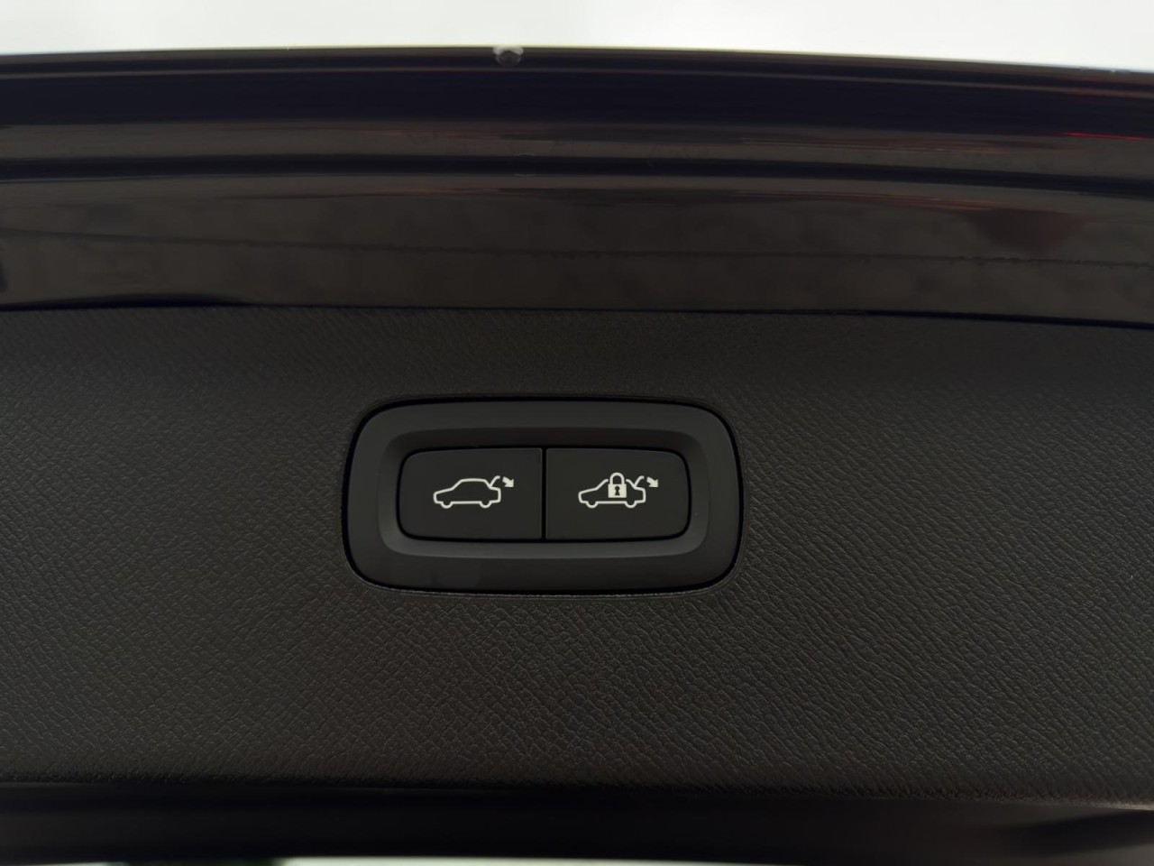 Volvo XC90 B5 Diesel Ultimate Dark AWD/Standhzg/360Kam – Bild 18