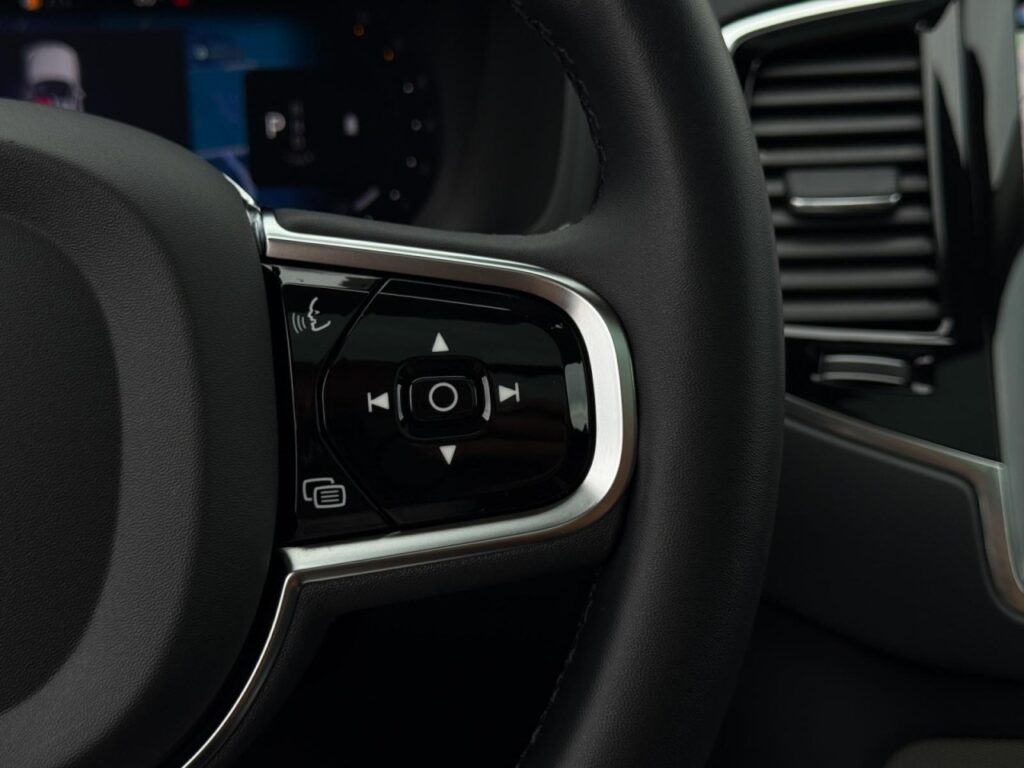 Volvo XC90 B5 Diesel Ultimate Dark AWD/Standhzg/360Kam – Bild 24