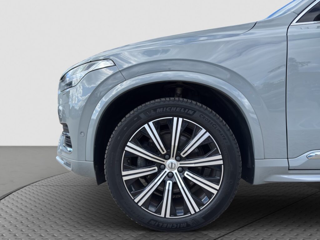 Volvo XC90 B5 Diesel Ultimate Bright AWD/Massage/360 – Bild 18