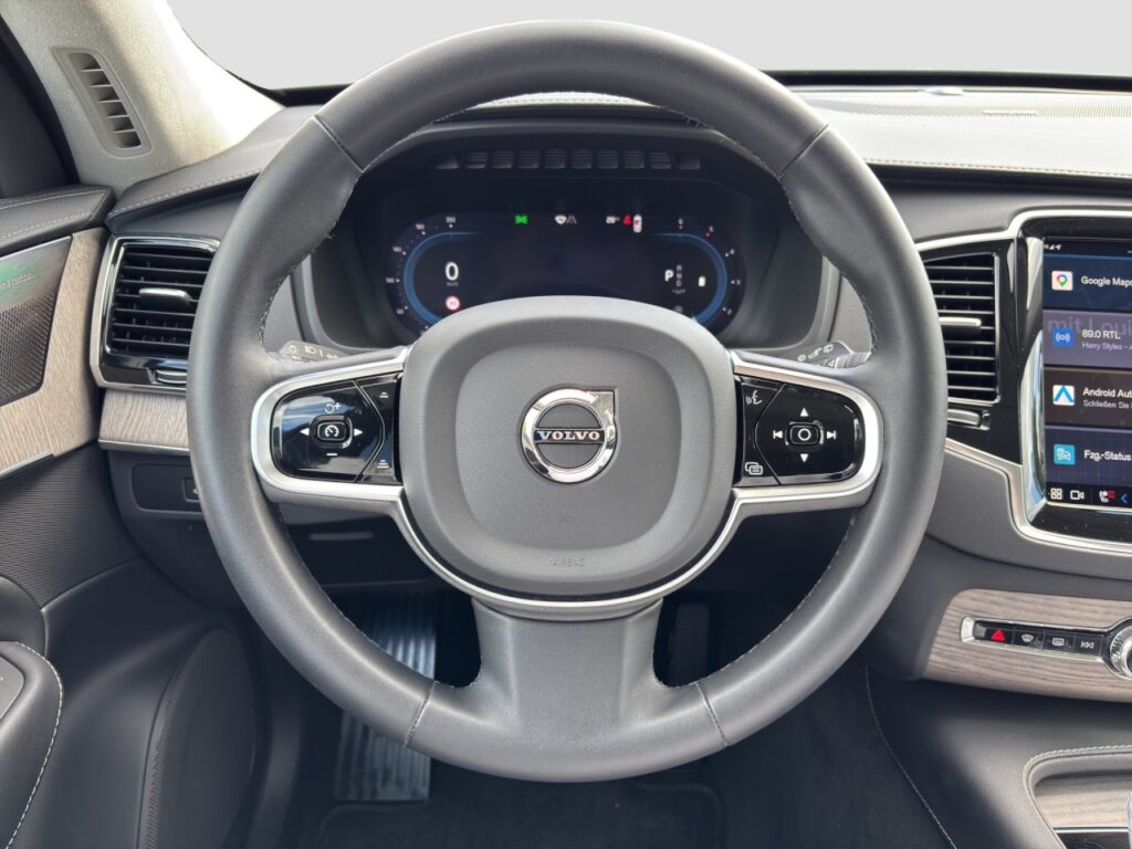 Volvo XC90 B5 Diesel Ultimate Bright AWD/Massage/360 – Bild 7